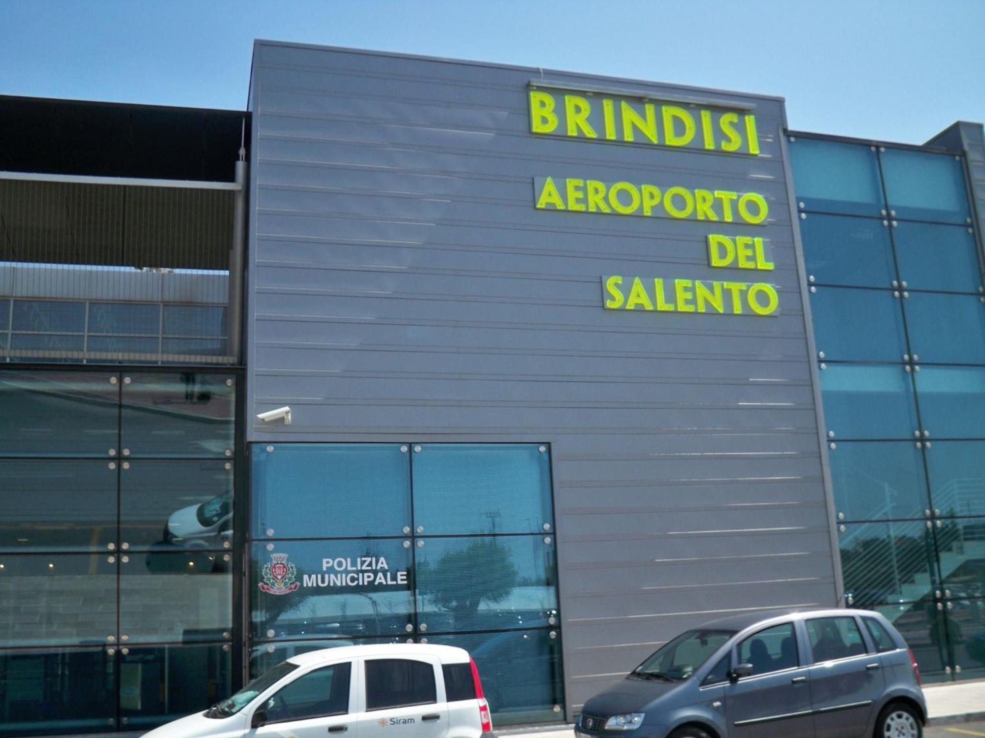 Un Posto Al Sole Apartman Brindisi Kültér fotó